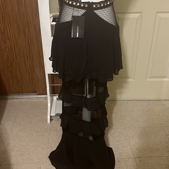 Brand New Long  fashion nova dures - Picture 8 of 9